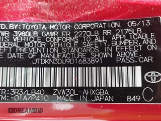 2013 Toyota Prius One z VIN JTDKN3DU9D1683891, wystawiony jako IAAI lot #42458187 z przebiegiem 284 914 mil mil oraz . Historia ofert i sprzedaży dostępna na DreamBid. Obrazek 9.
