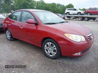 2010 Hyundai Elantra GLS z VIN KMHDU4AD2AU108396, wystawiony jako IAAI lot #42467343 z przebiegiem 92 511 mil mil oraz . Historia ofert i sprzedaży dostępna na DreamBid. Obrazek 1.