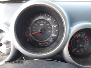2003 Honda Element EX with VIN 5J6YH285X3L005128, listed as a IAAI auction lot 41929702 with 204,408 mi miles and . Bid and sale history available at DreamBid. Image 7.