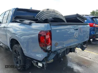 2023 Honda Ridgeline Black Edition z VIN 5FPYK3F83PB022931, wystawiony jako IAAI lot #42105410 z przebiegiem 42 807 mil mil oraz . Historia ofert i sprzedaży dostępna na DreamBid. Obrazek 18.