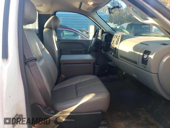 2013 Chevrolet Silverado 1500 Work Truck with VIN 1GCNKPEX3DZ261624, listed as a Copart auction lot 84792104 with 181,604 mi miles and Clean Title. Bid and sale history available at DreamBid. Image 10.