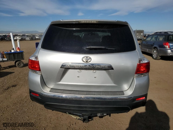 2013 Toyota Highlander with VIN 5TDZK3EH5DS134328, listed as a Copart auction lot 48787725 with 200,813 mi miles and Salvage Title. Bid and sale history available at carsss.com. Image 6.