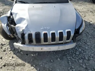 2014 Jeep Cherokee Limited with VIN 1C4PJLDS4EW172769, listed as a Copart auction lot 45952695 with 200,446 mi miles and Salvage Title. Bid and sale history available at carsss.com. Image 14.
