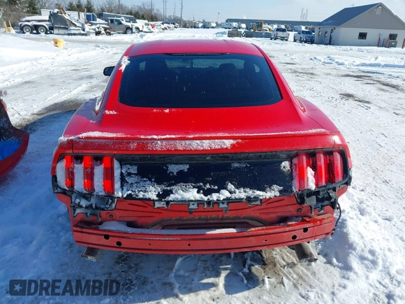 2015 Ford Mustang V6 z VIN 1FA6P8AM4F5314998, wystawiony jako IAAI lot #41292456 z przebiegiem 160 692 mil mil oraz . Historia ofert i sprzedaży dostępna na DreamBid. Obrazek 16.