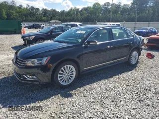 2016 Volkswagen Passat SE z VIN 1VWBT7A37GC046612, wystawiony jako Copart lot #56742675 z przebiegiem 22 231 mil mil oraz Szkoda całkowita • Salvage title. Historia ofert i sprzedaży dostępna na DreamBid. Obrazek 1.