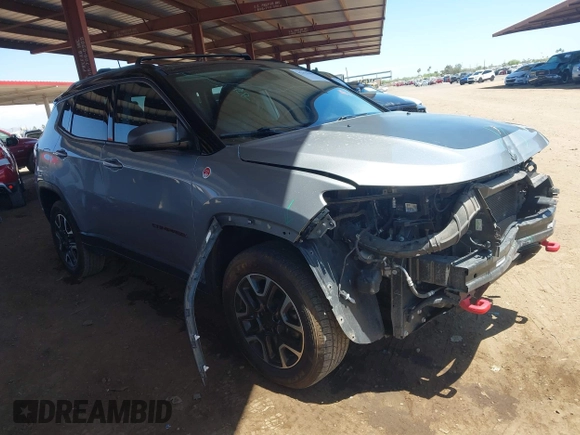 2019 Jeep Compass Trailhawk z VIN 3C4NJDDB1KT812953, wystawiony jako IAAI lot #42178451 z przebiegiem 76 269 mil mil oraz . Historia ofert i sprzedaży dostępna na DreamBid. Obrazek 1.