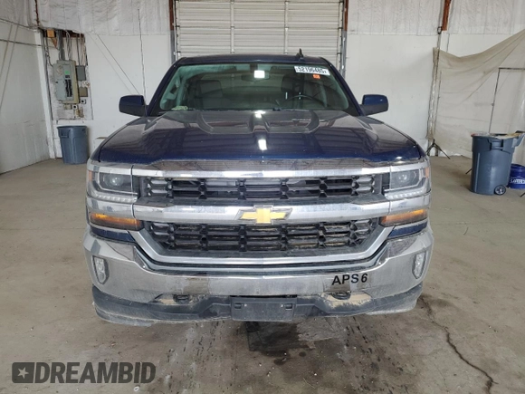 2016 Chevrolet Silverado 1500 LT with VIN 1GCUKREC9GF164552, listed as a Copart auction lot 52196485 with 105,668 mi miles and Salvage Title. Bid and sale history available at DreamBid. Image 5.