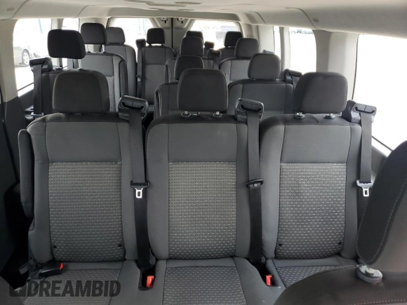 2021 Ford Transit Passenger XL z VIN 1FBAX2Y8XMKA49422, wystawiony jako Copart lot #86907214 z przebiegiem 82 199 mil mil oraz Czysty tytuł • Clean title. Historia ofert i sprzedaży dostępna na DreamBid. Obrazek 10.