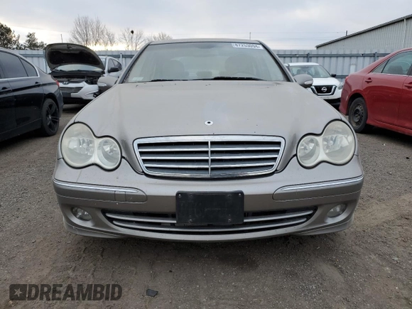2005 Mercedes-Benz C 240 with VIN WDBRF81J75F611609, listed as a Copart auction lot 87253094 with 242,416 mi miles and Clean Title. Bid and sale history available at DreamBid. Image 5.