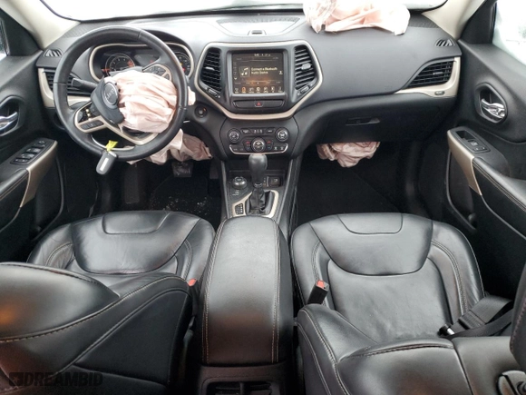 2017 Jeep Cherokee Limited with VIN 1C4PJMDS9HW665373, listed as a Copart auction lot 89345245 with 108,343 mi miles and Clean Title. Bid and sale history available at carsss.com. Image 8.