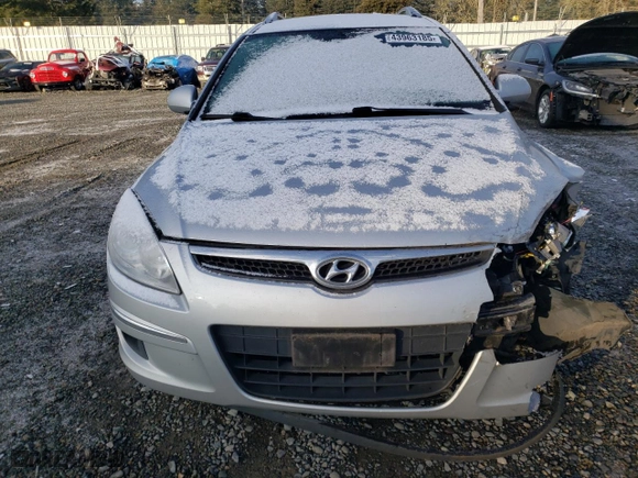2011 Hyundai Elantra Touring GLS with VIN KMHDC8AE2BU086923, listed as a Copart auction lot 43963185 with 135,148 mi miles and Salvage Title. Bid and sale history available at carsss.com. Image 5.