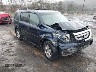2009 Honda Pilot EX-L with VIN 5FNYF48699B055062, listed as a IAAI auction lot 41967409 with 300,781 mi miles and . Bid and sale history available at carsss.com. Image 1.