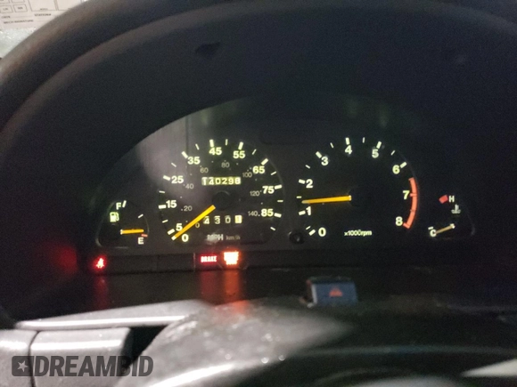 1998 Chevrolet Tracker z VIN 2CNBJ1362W6919635, wystawiony jako Copart lot #56894355 z przebiegiem 140 298 mil mil oraz Szkoda całkowita • Salvage title. Historia ofert i sprzedaży dostępna na DreamBid. Obrazek 9.