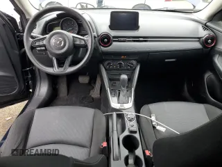 2018 Mazda CX-3 Sport z VIN JM1DKFB79J1323497, wystawiony jako Copart lot #56168875 z przebiegiem 60 284 mil mil oraz Szkoda całkowita • Salvage title. Historia ofert i sprzedaży dostępna na DreamBid. Obrazek 8.