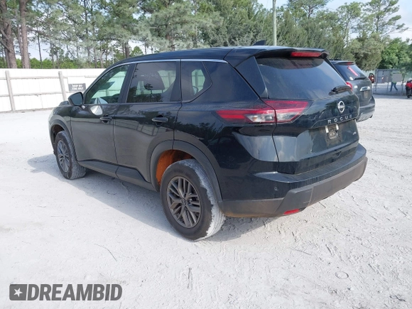 2024 Nissan Rogue S with VIN 5N1BT3AB6RC750690, listed as a IAAI auction lot 42087298 with 17,952 mi miles. Bid and sale history available at carsss.com. Image 3.