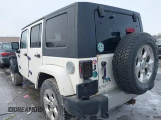 2010 Jeep Wrangler Unlimited Sahara with VIN 1J4HA5H19AL177179, listed as a IAAI auction lot 41565342 with 181,392 mi miles. Bid and sale history available at carsss.com. Image 3.