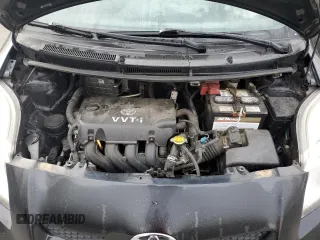 2010 Toyota Yaris z VIN JTDJT4K31A5301682, wystawiony jako Copart lot #47076115 z przebiegiem 153 663 mil mil oraz Czysty tytuł • Clean title. Historia ofert i sprzedaży dostępna na DreamBid. Obrazek 11.