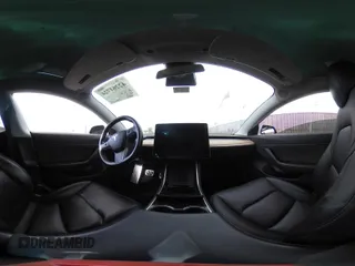 2019 Tesla Model 3 Mid Range z VIN 5YJ3E1EA4KF361967, wystawiony jako IAAI lot #42261724 z przebiegiem 89 902 mil mil oraz . Historia ofert i sprzedaży dostępna na DreamBid. Obrazek 20.