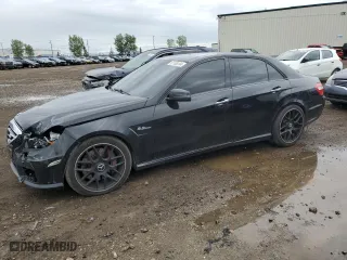 2011 Mercedes-Benz E-Class E 63 AMG with VIN WDDHF7HB8BA432130, listed as a Copart auction lot 61106204 with 165,952 mi miles and Salvage Title. Bid and sale history available at carsss.com. Image 1.