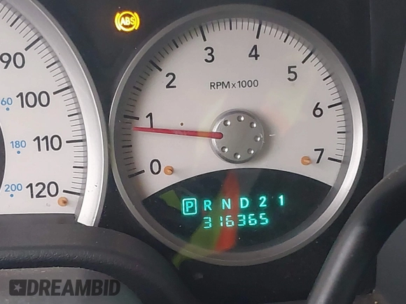 2005 Dodge Durango SLT with VIN 1D4HB48D25F576739, listed as a IAAI auction lot 41625445 with 316,365 mi miles and . Bid and sale history available at DreamBid. Image 15.