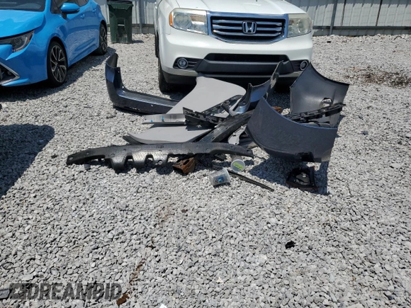 2015 Toyota Sienna Limited with VIN 5TDDK3DC4FS107883, listed as a Copart auction lot 60782825 with 182,574 mi miles and Salvage title. Bid and sale history available at DreamBid. Image 13.
