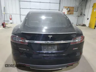 2016 Tesla Model S 90D with VIN 5YJSA1E49GF124514, listed as a Copart auction lot 53864125 with Not provided miles and Salvage title. Bid and sale history available at DreamBid. Image 6.