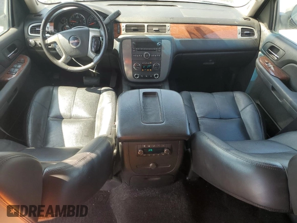 2008 GMC Yukon SLT w/4SB with VIN 1GKFC13028R107436, listed as a Copart auction lot 73807804 with 185,017 mi miles and Salvage Title. Bid and sale history available at carsss.com. Image 8.