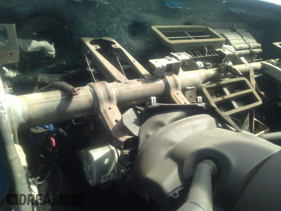 2020 Jeep Compass Latitude z VIN 3C4NJDBB7LT240954, wystawiony jako IAAI lot #37092535 z przebiegiem Nie podano mil oraz . Historia ofert i sprzedaży dostępna na DreamBid. Obrazek 7.