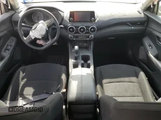 2025 Nissan Sentra S z VIN 3N1AB8BV2SY230267, wystawiony jako Copart lot #53727505 z przebiegiem 19 032 mil mil oraz Szkoda całkowita • Salvage title. Historia ofert i sprzedaży dostępna na DreamBid. Obrazek 8.