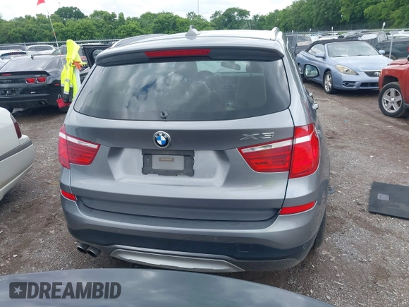 2015 BMW X3 xDrive28i z VIN 5UXWX9C53F0D61007, wystawiony jako IAAI lot #42299523 z przebiegiem 183 205 mil mil oraz . Historia ofert i sprzedaży dostępna na DreamBid. Obrazek 16.
