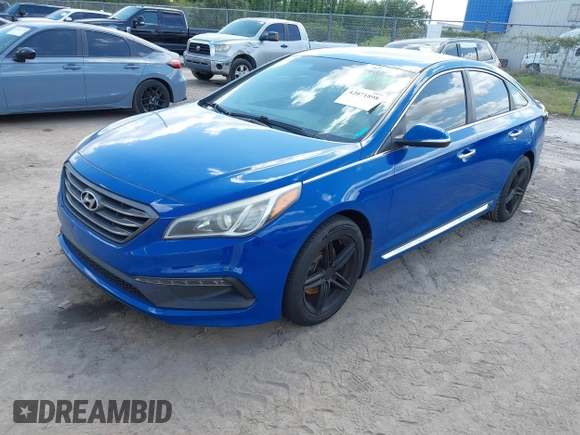 2015 Hyundai Sonata 2.4L Sport with VIN 5NPE34AF8FH099928, listed as a IAAI auction lot 42071898 with 180,440 mi miles. Bid and sale history available at carsss.com. Image 17.