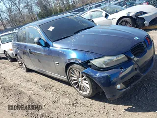 2011 BMW 3 Series 328i xDrive with VIN WBAPK5G59BNN28694, listed as a IAAI auction lot 41766157 with 999,999 mi miles. Bid and sale history available at carsss.com. Image 1.