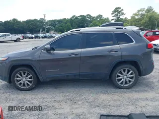 2018 Jeep Cherokee Limited с VIN 1C4PJLDX2JD531330, выставлен на аукционе IAAI как лот 42585133 с пробегом 86 590 миль миль и . История ставок и продаж доступна на DreamBid. Изображение 14.