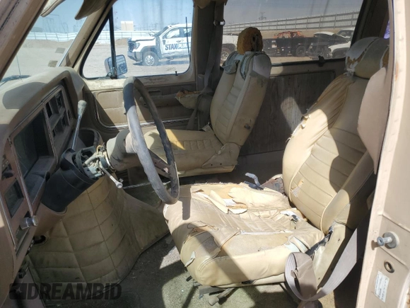 1986 Ford Econoline Cargo with VIN 1FDDE14N6GHB87105, listed as a Copart auction lot 47234585 with 41,020 mi miles and Clean Title. Bid and sale history available at DreamBid. Image 7.