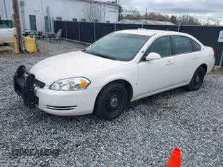 2008 Chevrolet Impala Police Police with VIN 2G1WS553381283636, listed as a IAAI auction lot 41268675 with 207,423 mi miles. Bid and sale history available at carsss.com. Image 2.