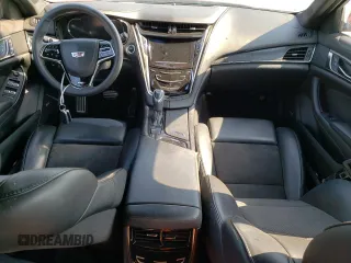 2018 Cadillac CTS-V z VIN 1G6A15S65J0128335, wystawiony jako Copart lot #59057024 z przebiegiem 25 368 mil mil oraz Czysty tytuł • Clean title. Historia ofert i sprzedaży dostępna na DreamBid. Obrazek 8.