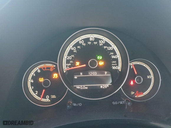 2017 Volkswagen Beetle 1.8T S with VIN 3VWF17ATXHM621177, listed as a Copart auction lot 85921004 with 0 mi miles and Salvage Title. Bid and sale history available at carsss.com. Image 9.