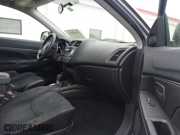 2015 Mitsubishi Outlander Sport ES with VIN 4A4AP3AU5FE062047, listed as a IAAI auction lot 41920635 with 107,880 mi miles. Bid and sale history available at carsss.com. Image 5.