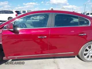 2011 Buick LaCrosse CXS with VIN 1G4GE5GD2BF301466, listed as a IAAI auction lot 40311800 with 117,397 mi miles. Bid and sale history available at carsss.com. Image 15.
