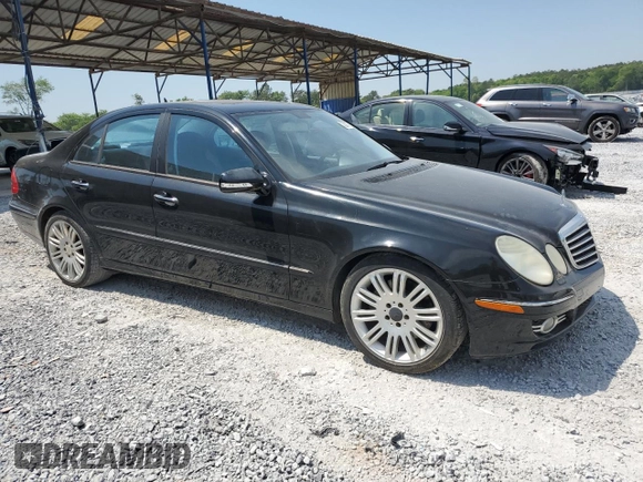 2008 Mercedes-Benz E-Class Luxury 3.5L with VIN WDBUF56X58B201358, listed as a Copart auction lot 53667265 with 105,596 mi miles and Clean Title. Bid and sale history available at carsss.com. Image 4.