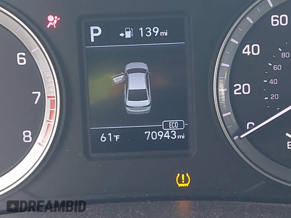 2018 Hyundai Sonata SE with VIN 5NPE24AF0JH635282, listed as a IAAI auction lot 42072666 with 70,943 mi miles and . Bid and sale history available at carsss.com. Image 15.