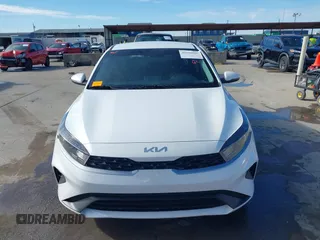 2024 Kia Forte LXS with VIN 3KPF24AD7RE837846, listed as a IAAI auction lot 41256905 with 2,961 mi miles and . Bid and sale history available at DreamBid. Image 12.