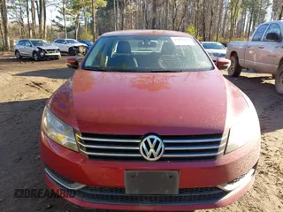 2015 Volkswagen Passat 1.8T Limited Edition with VIN 1VWAT7A33FC007414, listed as a IAAI auction lot 41305891 with 81,440 mi miles. Bid and sale history available at carsss.com. Image 12.