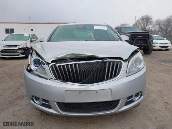 2016 Buick Verano Leather Group with VIN 1G4PS5SK4G4113761, listed as a IAAI auction lot 41535829 with 150738 miles. Bid and sale history available at carsss.com. Image 6.