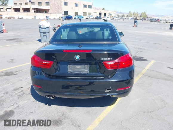 2015 BMW 4 Series 428i z VIN WBA3V7C53FP772066, wystawiony jako IAAI lot #42837150 z przebiegiem Nie podano mil oraz . Historia ofert i sprzedaży dostępna na DreamBid. Obrazek 17.