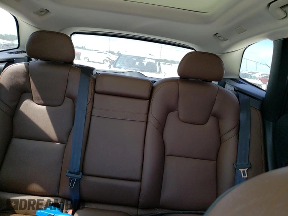 2018 Volvo XC60 Inscription with VIN LYVBR0DL2JB100799, listed as a Copart auction lot 44173083 with 42,777 mi miles. Bid and sale history available at carsss.com. Image 10.