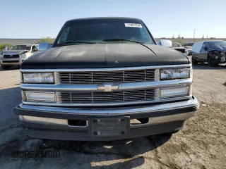 1999 Chevrolet Suburban with VIN 3GNEC16R3XG270099, listed as a Copart auction lot 71041704 with 269,329 mi miles and Salvage Title. Bid and sale history available at carsss.com. Image 5.