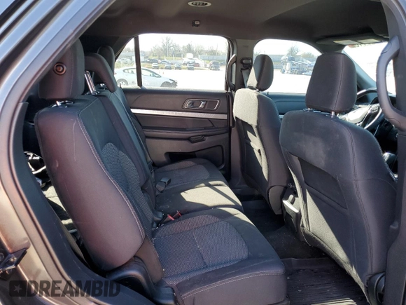 2019 Ford Explorer XLT z VIN 1FM5K8DH7KGA65271, wystawiony jako Copart lot #48999115 z przebiegiem 115 564 mil mil oraz Szkoda całkowita • Salvage title. Historia ofert i sprzedaży dostępna na DreamBid. Obrazek 11.