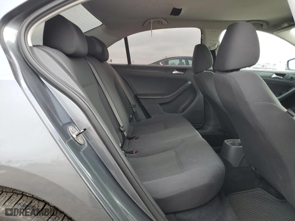 2013 Volkswagen Jetta Sedan S with VIN 3VW2K7AJ4DM401876, listed as a Copart auction lot 40092664 with 111,462 mi miles and Salvage Title. Bid and sale history available at carsss.com. Image 10.