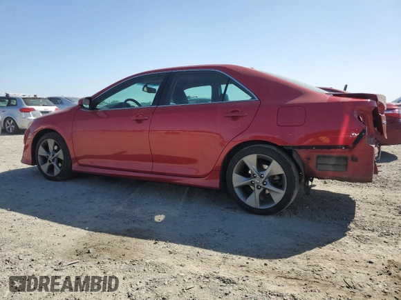 2014 Toyota Camry SE with VIN 4T1BK1FK1EU543497, listed as a Copart auction lot 53059335 with 236,983 mi miles and Salvage Title. Bid and sale history available at carsss.com. Image 2.